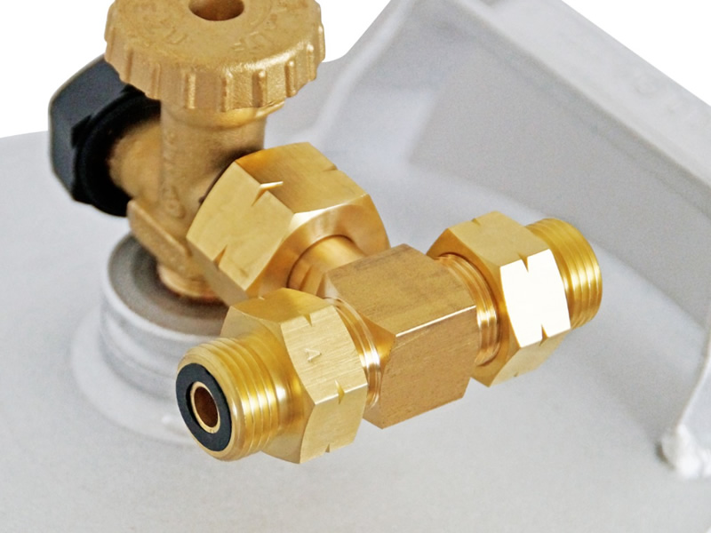 CONECTOR 21,8 X 1/14 CU 2 IESIRI 1/14 G.12 (KLF)