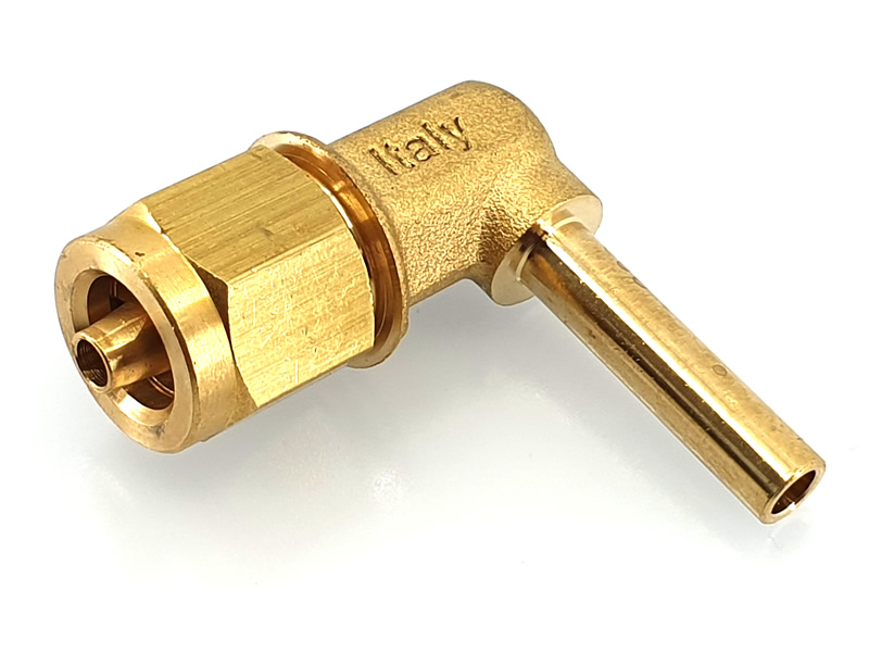 CONECTOR LA 90º GRADE CONDUCTA FLEXIBILA D.6 MM