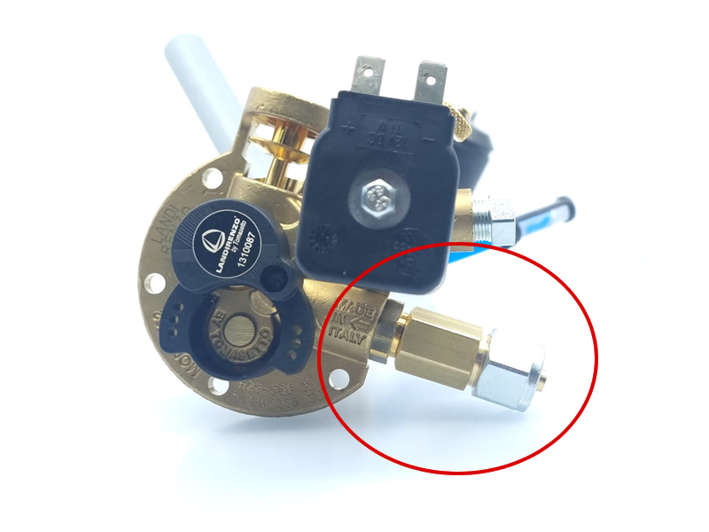 CONECTOR DREPT FILET INTERIOR G 1/4″ LA CONDUCTA FLEXIBILA D.8 MM