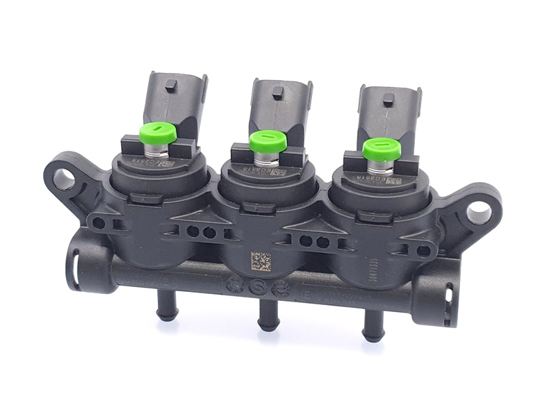 RAMPA 3 INJECTOARE LANDI RENZO GIRS 12 TIP S - VERDE RAMPA 3 INJECTOARE LANDI RENZO GIRS 12 TIP S - VERDE